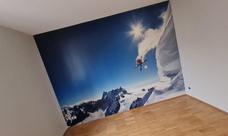 MY DECO PEINTURE Pose de poster géant intissé de 2.80mx3.50m dans chambre d'enfant à Bourg-en-Bresse